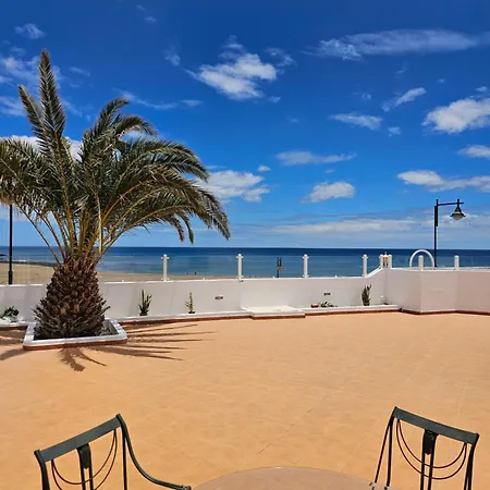 ヴィラ Blue Miracle