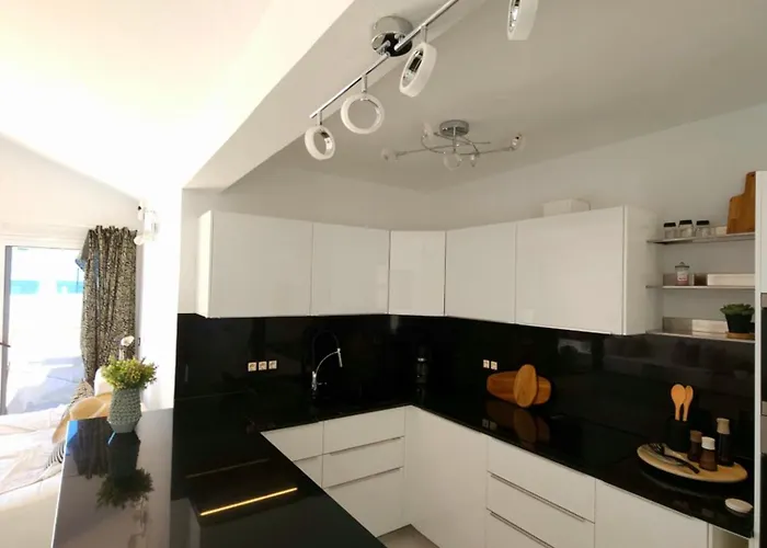 Blue Miracle 别墅 *